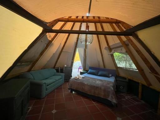 Camping Glamping El Establo